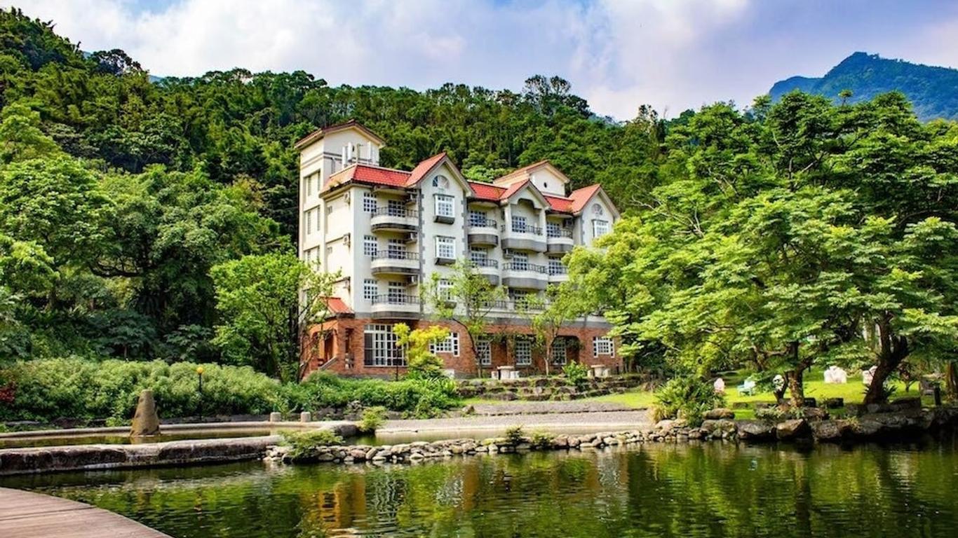 Tou-Cheng Leisure Farm Hotel