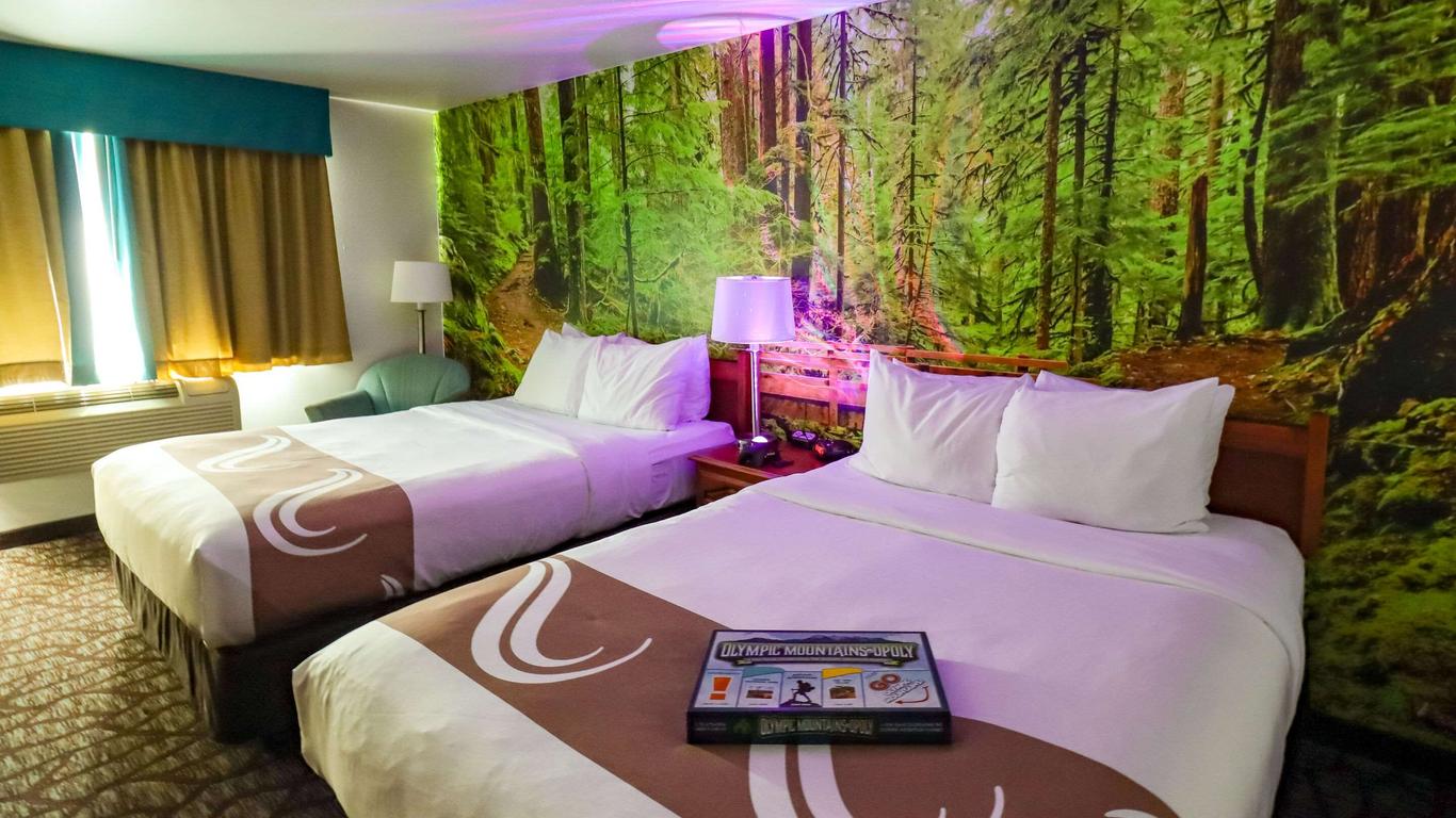 Quality Inn & Suites at Olympic National Park