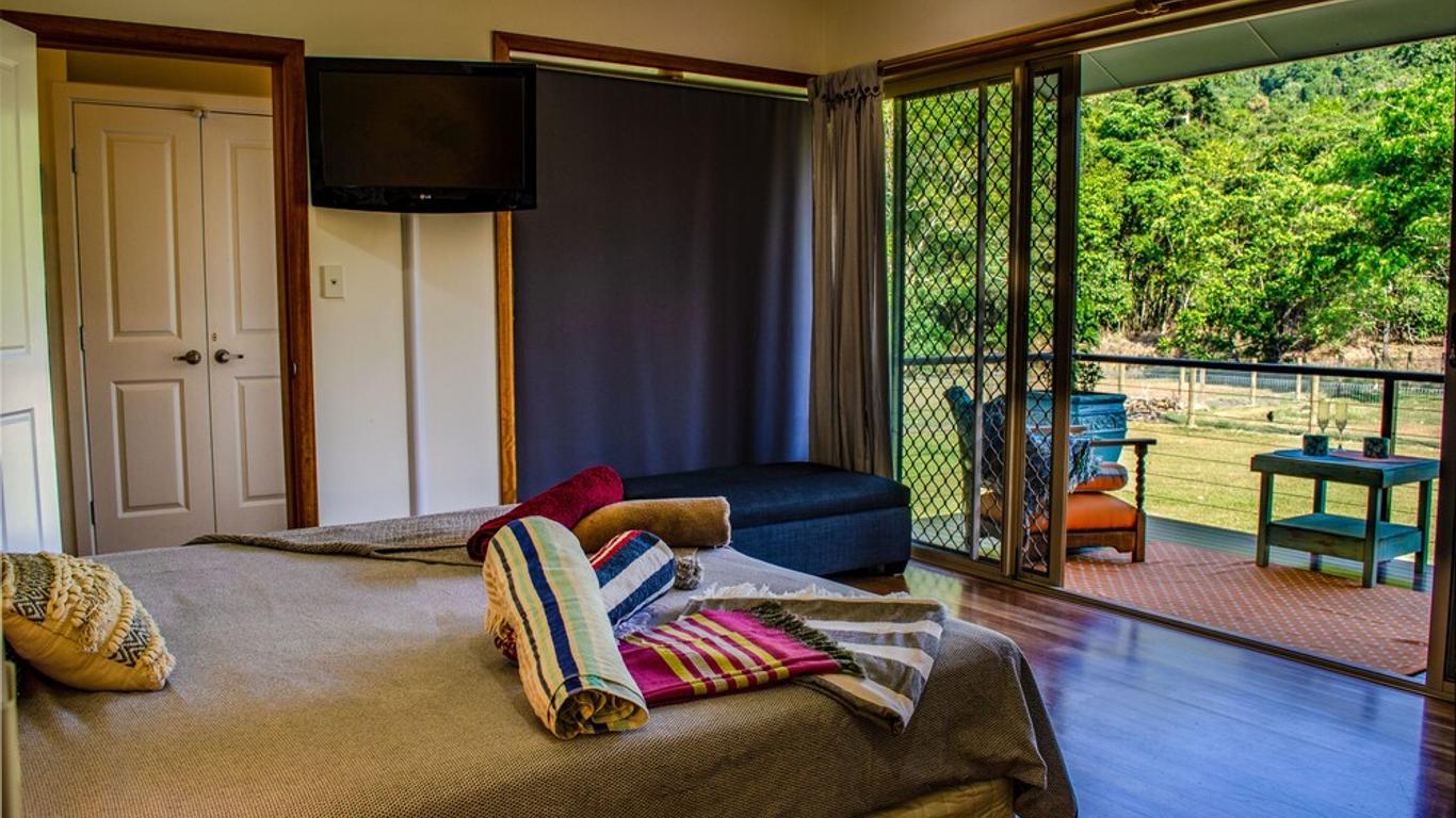 Cairns Homestead Redlynch Pet And Family Friendly