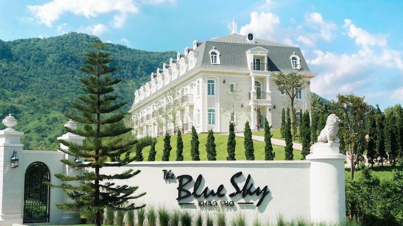 The Bluesky Resort @ Khao Kho