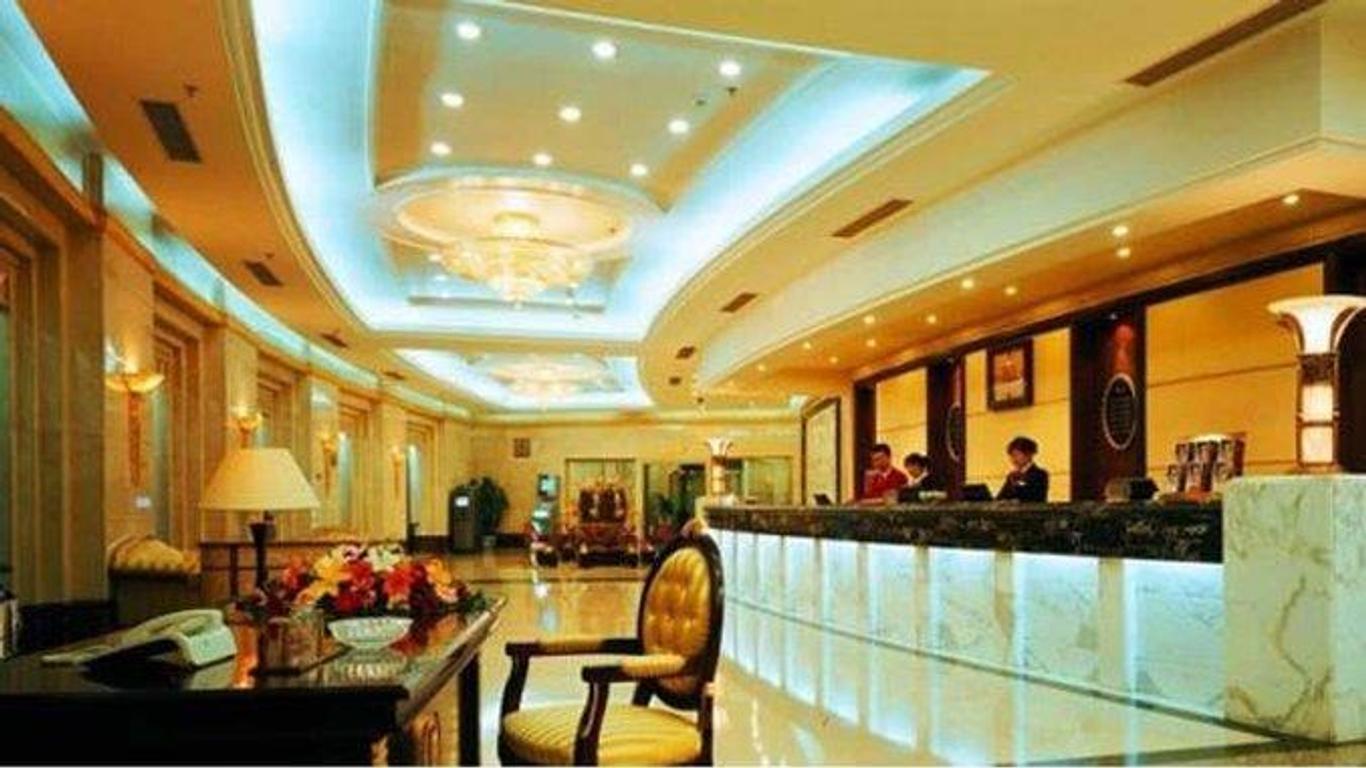 Golden Crown Hotel Tianjin